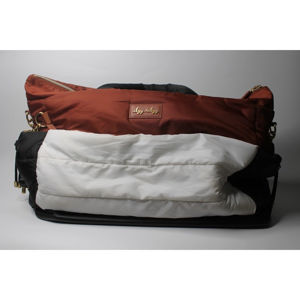 Itzy Ritzy Dream Weekender Diaper Bag Travel Hospital Bag Coffee & Cream Chevron